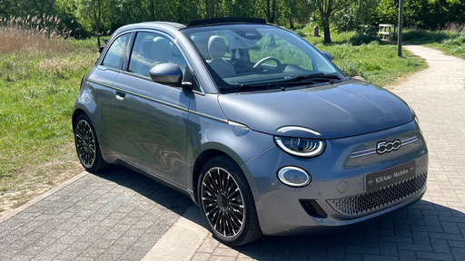 Fiat 500e Cabrio “La Prima” 118pk - 43kWh CarPlay Navi ACC